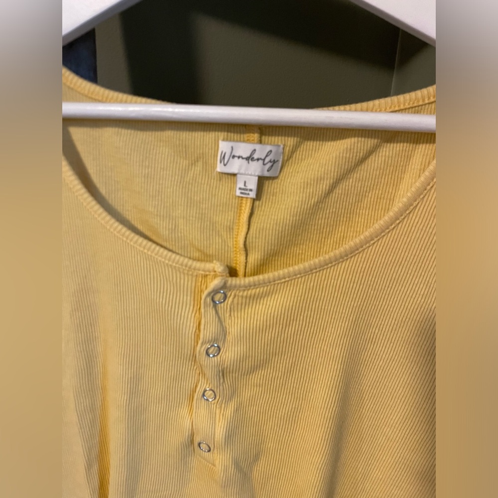 Wonderly Button-Front Ribbed Tank - Picture 3 of 4